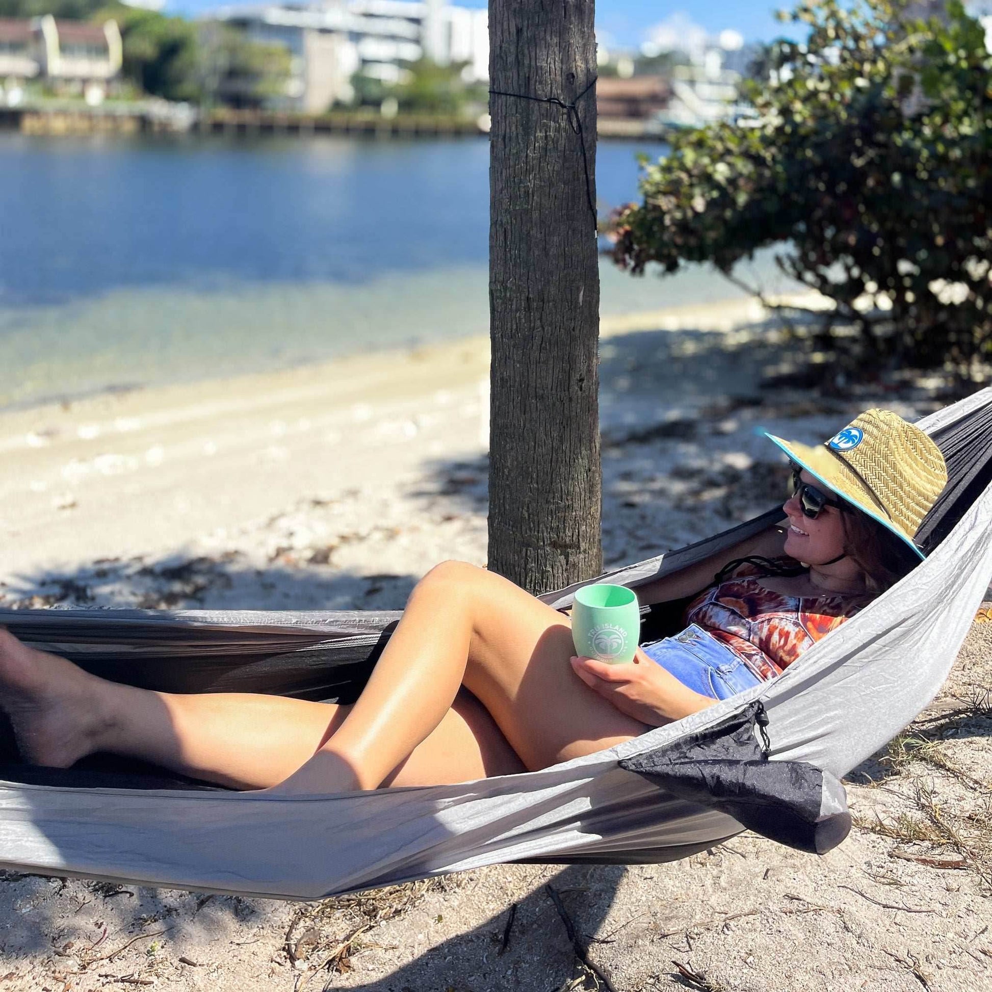 Tru Hammock Black - TRU ISLAND